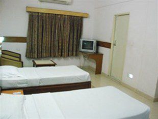 Belsons Taj Mahal Hotel Hyderabad Bagian luar foto